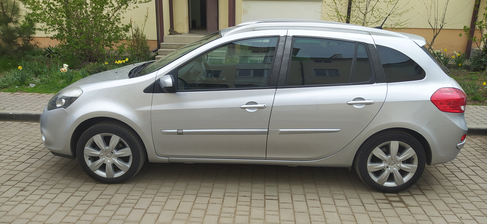 шины renault clio 3