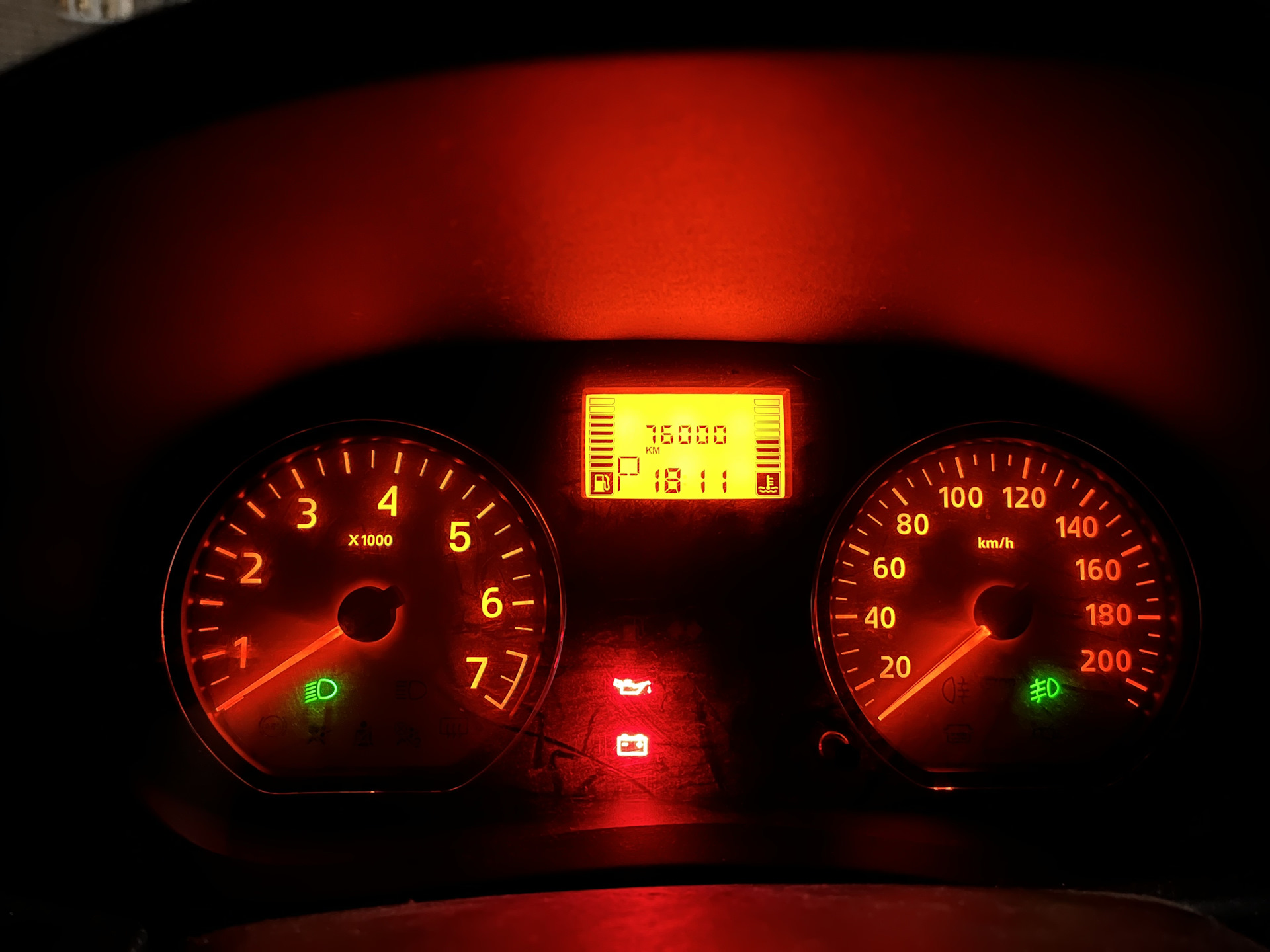 76000 — Renault Sandero 1G, 1,6 л, 2013 года | наблюдение | DRIVE2