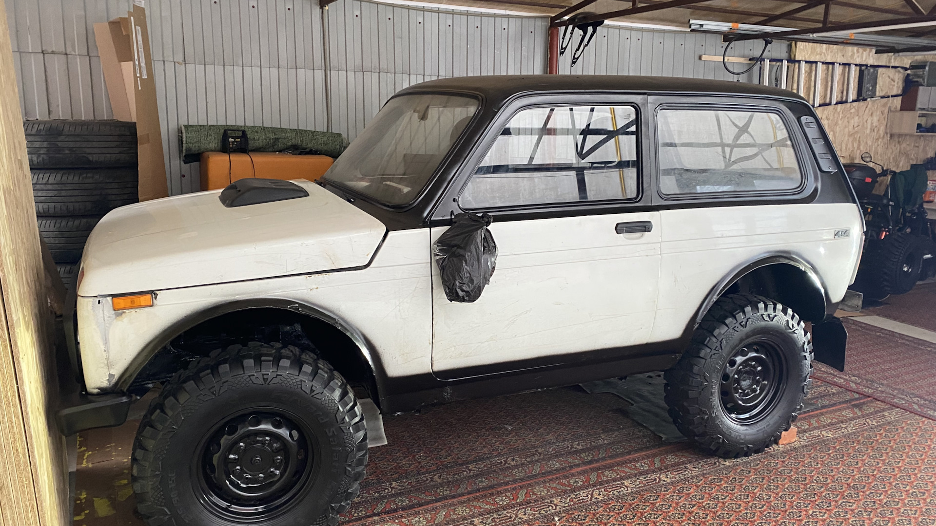 Lada 4x4 3D 1.7 бензиновый 1995 | Нива на стиле на DRIVE2