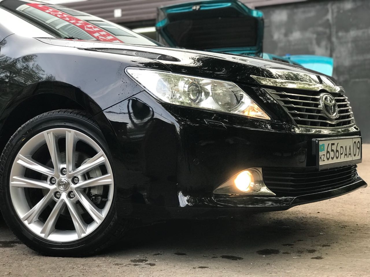 Диски тойота камри. Toyota Camry 50 r18.