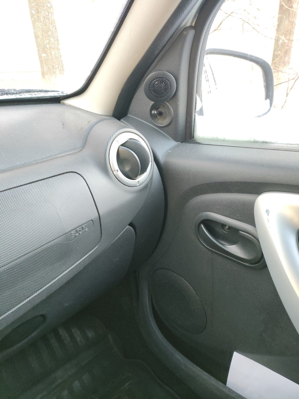 Музыка — Lada Ларгус, 1,6 л, 2012 года | автозвук | DRIVE2