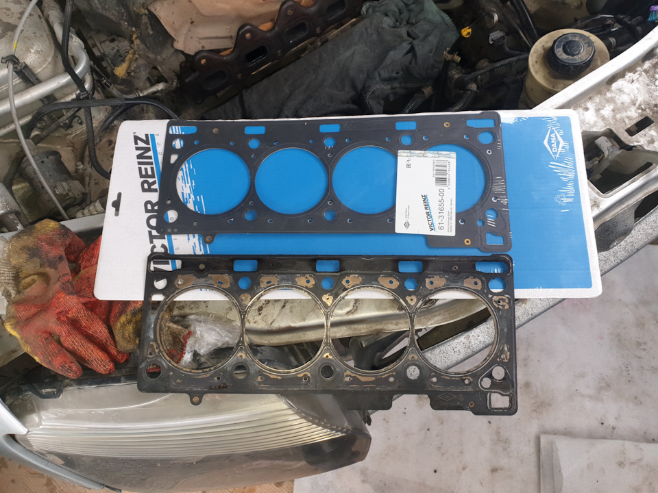 Запчасти на фото: 613165500, REINZ. Фото в бортжурнале Renault Duster (1G)