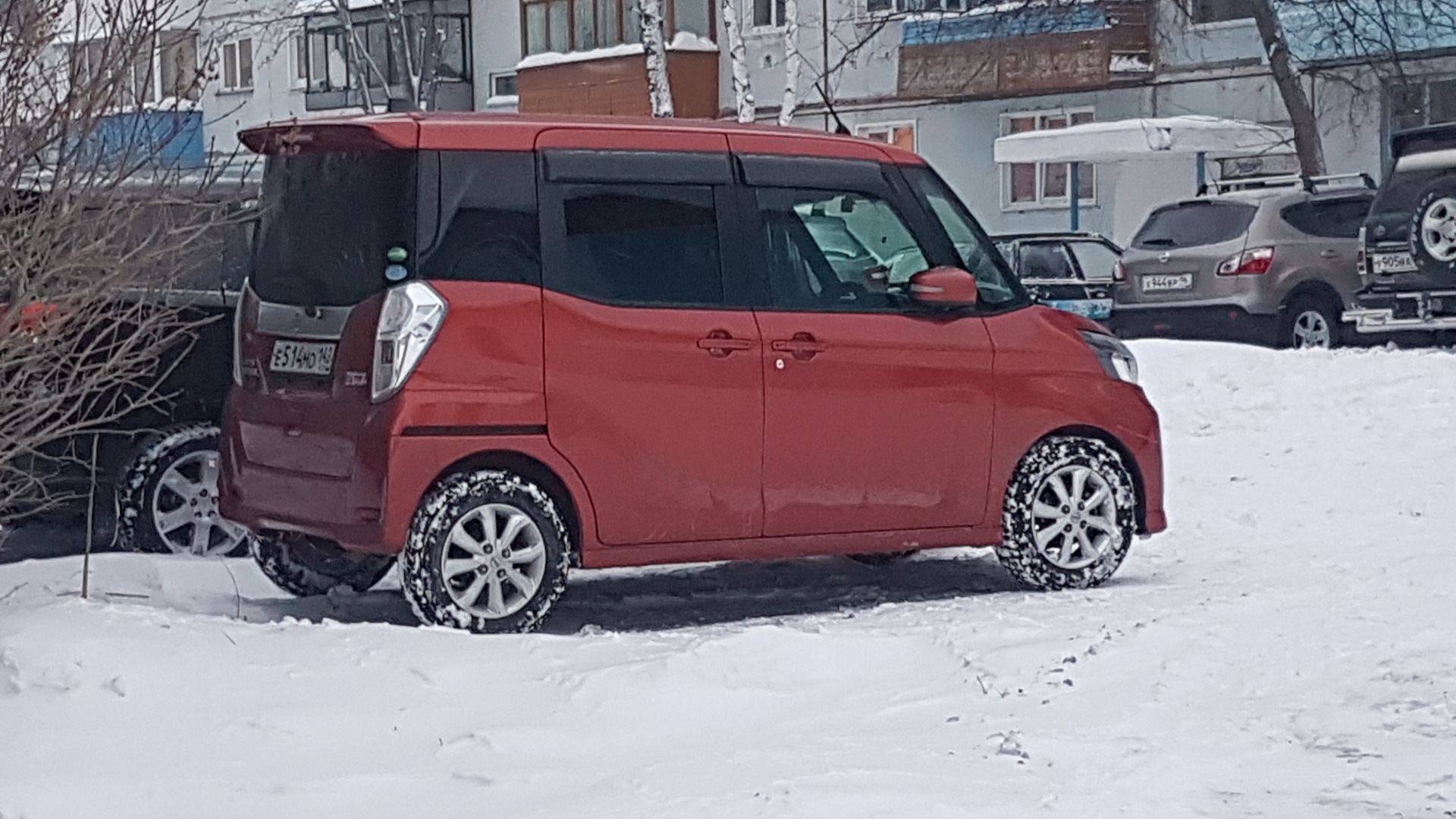 Nissan Dayz Roox 0.7 бензиновый 2017 | 4 