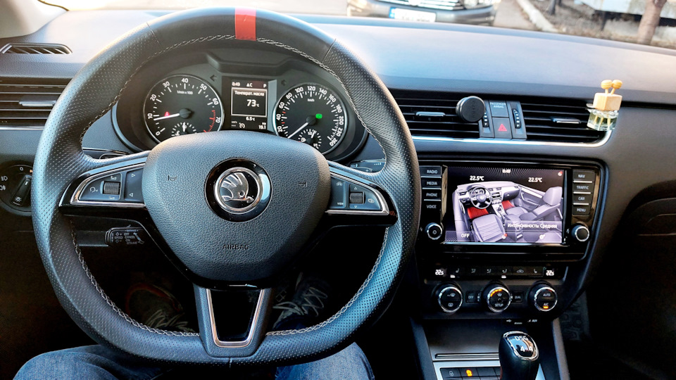 Все в кучу, traffic Jam assist и ambient light — Skoda Octavia A7 Mk3 ...