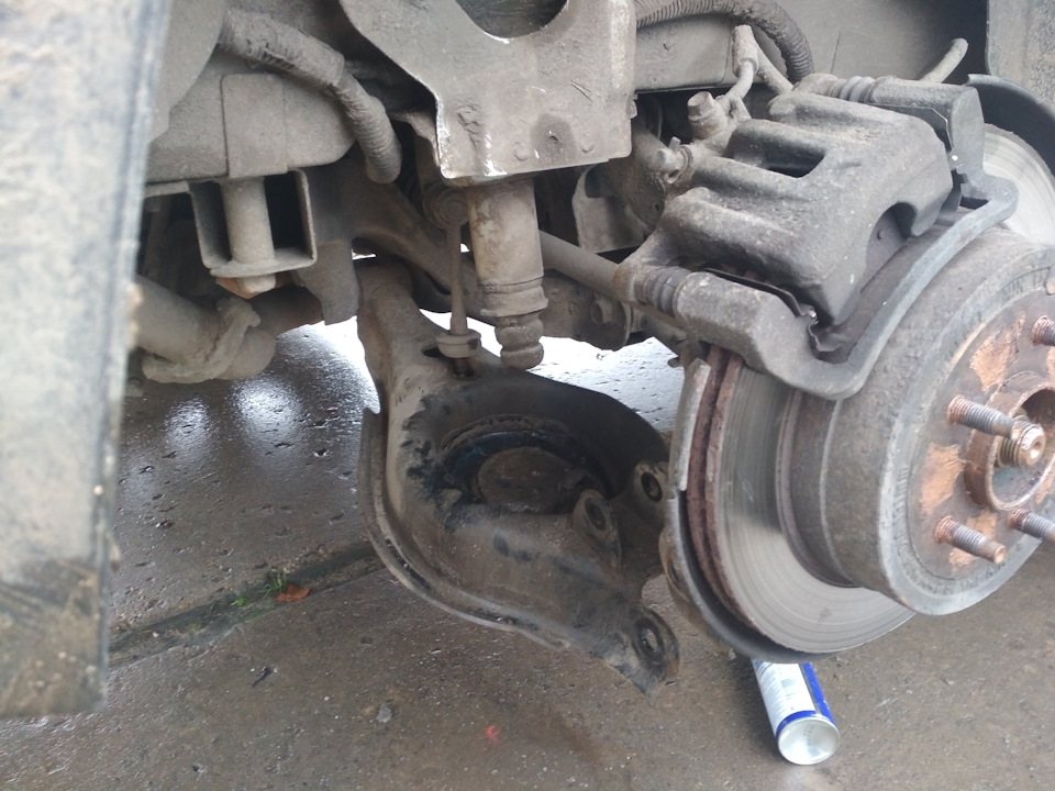 Замена задних амортизаторов системы НИВОМАТ на неоригинал с заменой пружин - Che