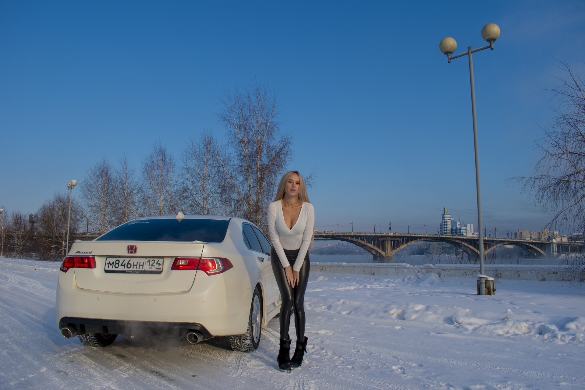 Honda Accord 8 девушка