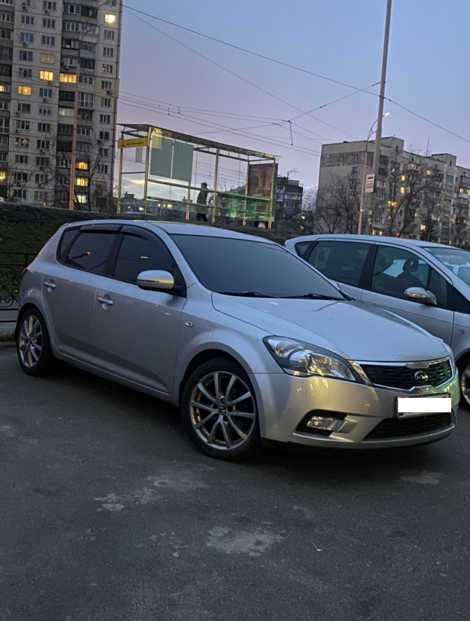 Центральные колпачки KIA в диски от Mazda — KIA Ceed (1G), 1,4 л, 2010 года  | своими руками | DRIVE2