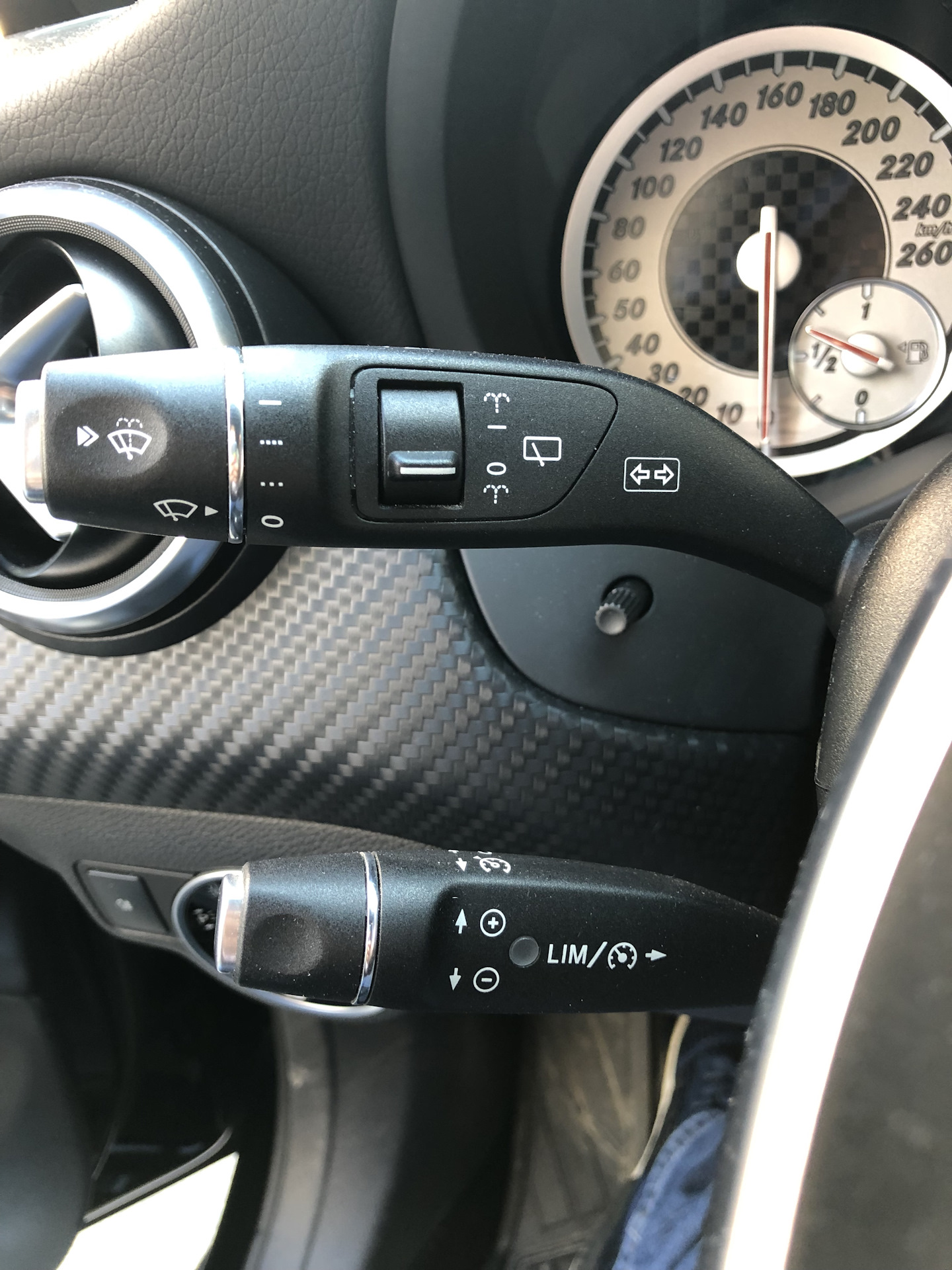 Как включить датчик дождя. Датчик дождя принцип действия. Принцип работы датчика дождя на автомобиле. Как включить датчик дождя. Как включить датчик дождя.