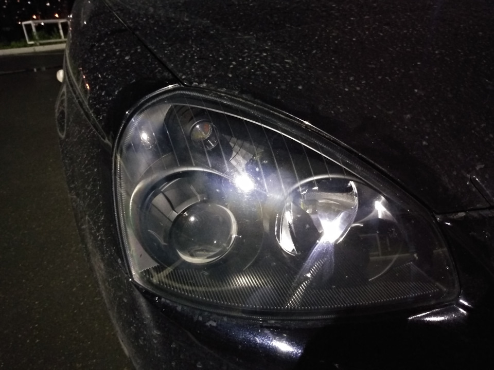 Aozoom a3max skoda. Aozoom h4 bi led. Bi led линзы aozoom. Свет линз aozoom a5. Bi led фары рено логан 1.