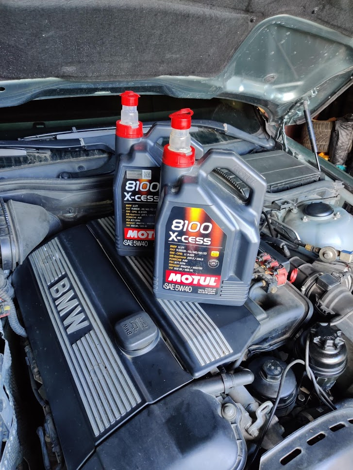 Замена прокладки масляного поддона+ ТО на летний сезон — BMW 5 series ...