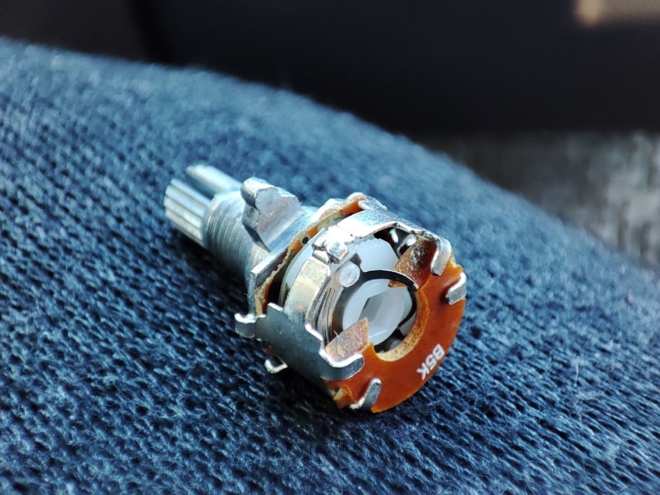 Фото в бортжурнале BMW 5 series (E34)