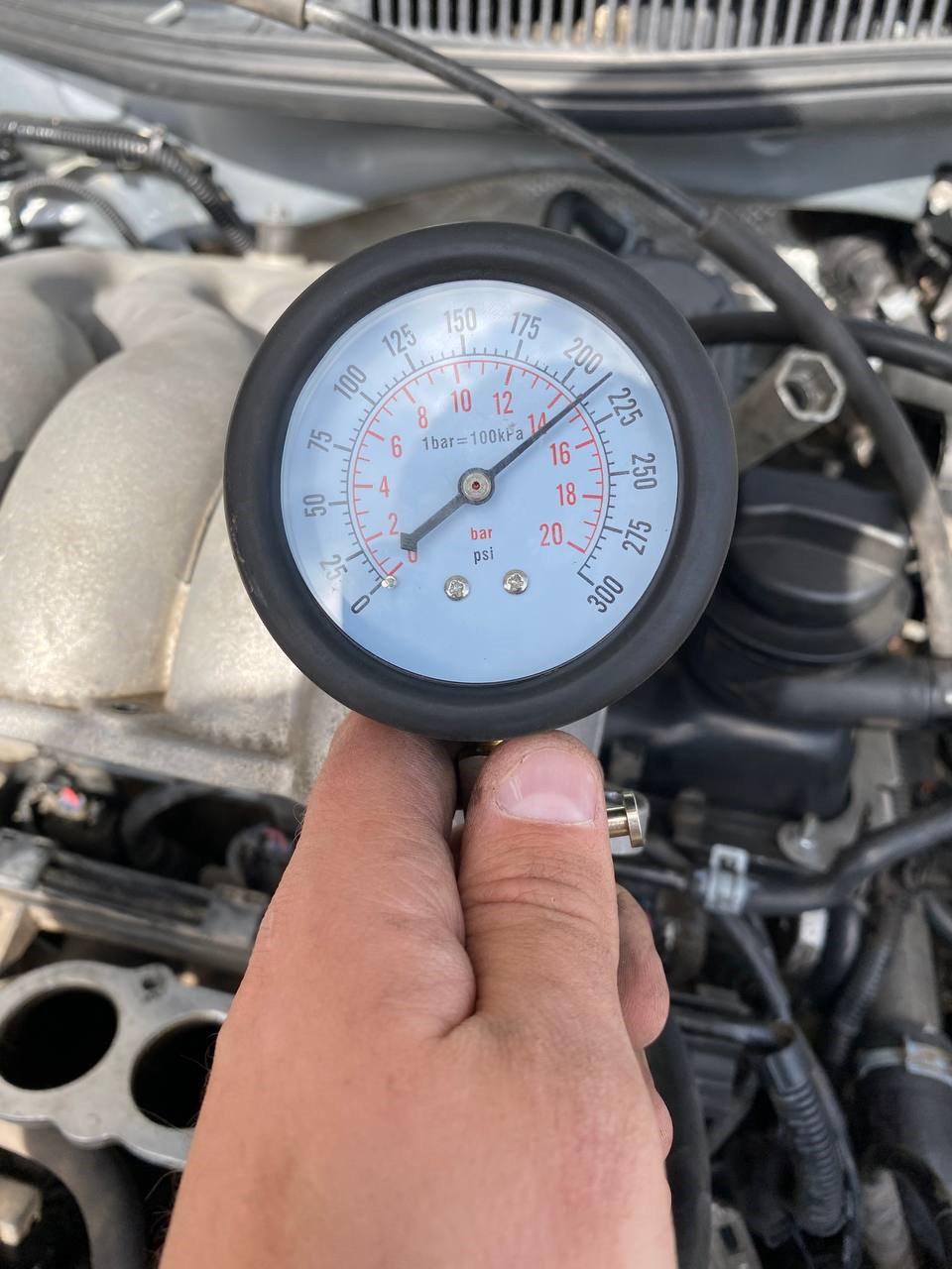 Замер компрессии Гольф 4 2.0(АРК-АЕG) — Volkswagen Golf Mk4, 2 л, 2001 ...