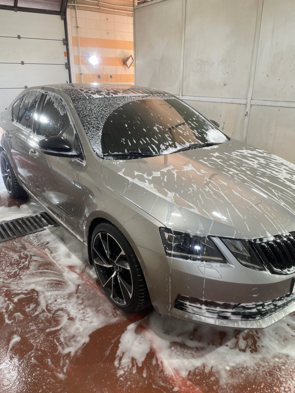 Мойка головного мозга 3.0 Салонные движения. — Skoda Octavia A7 Mk3, 1,8 л,  2018 года | мойка | DRIVE2