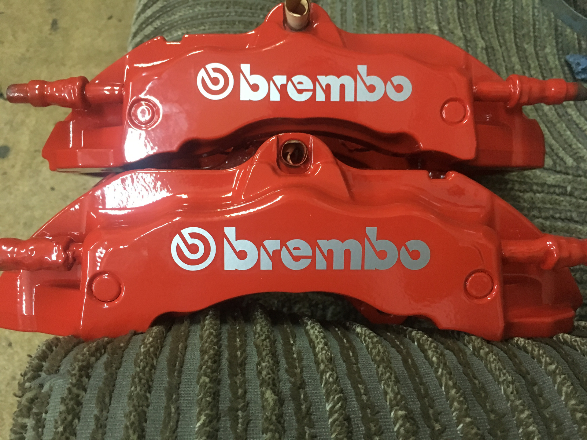 BREMBO суппорта трехсоставные