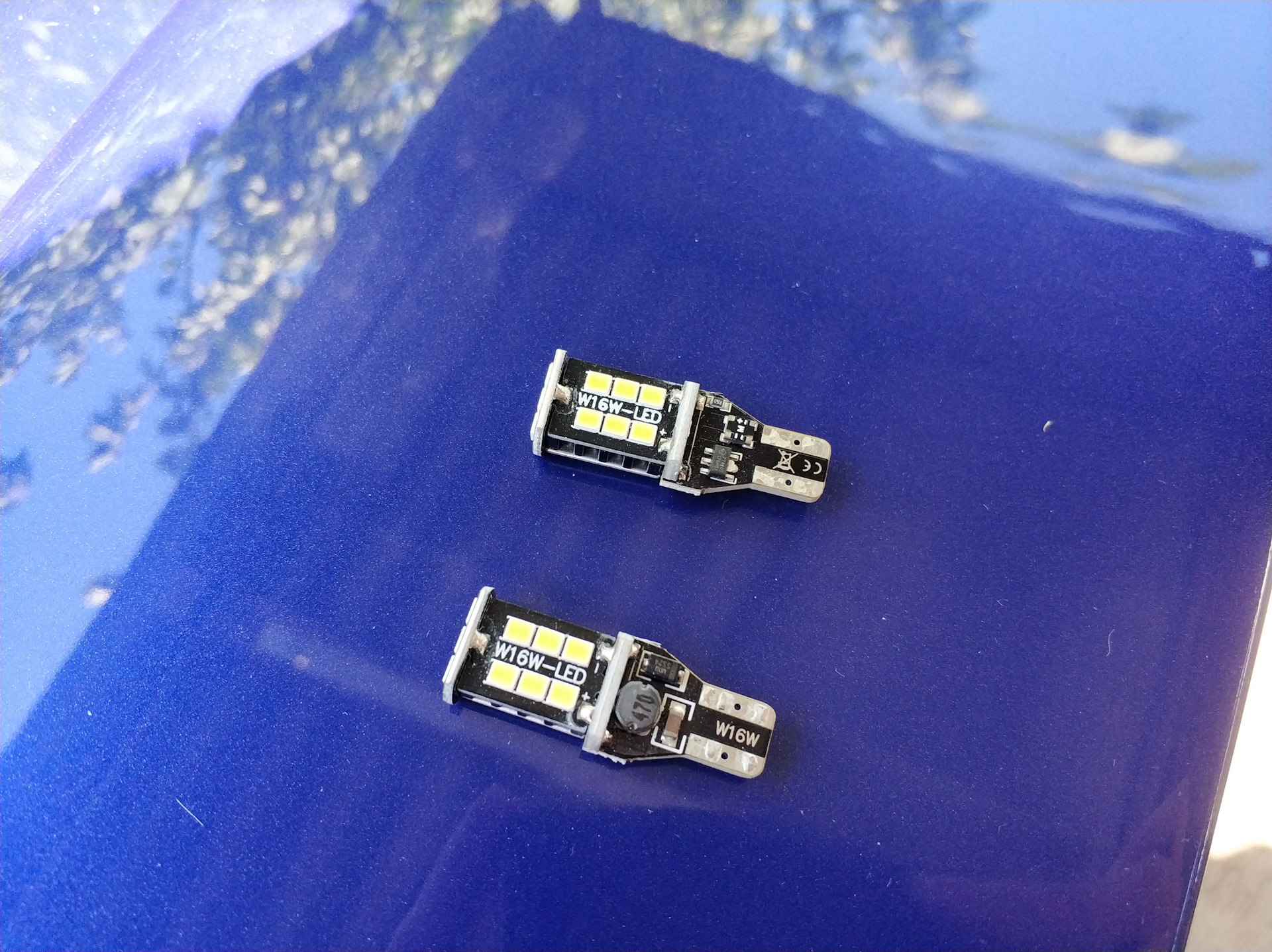 Nissan qashqai j10 лампы. Светодиоды nissan. Эмблема лед ниссан лиф. Illuminate logo. Светодиоды nissan.