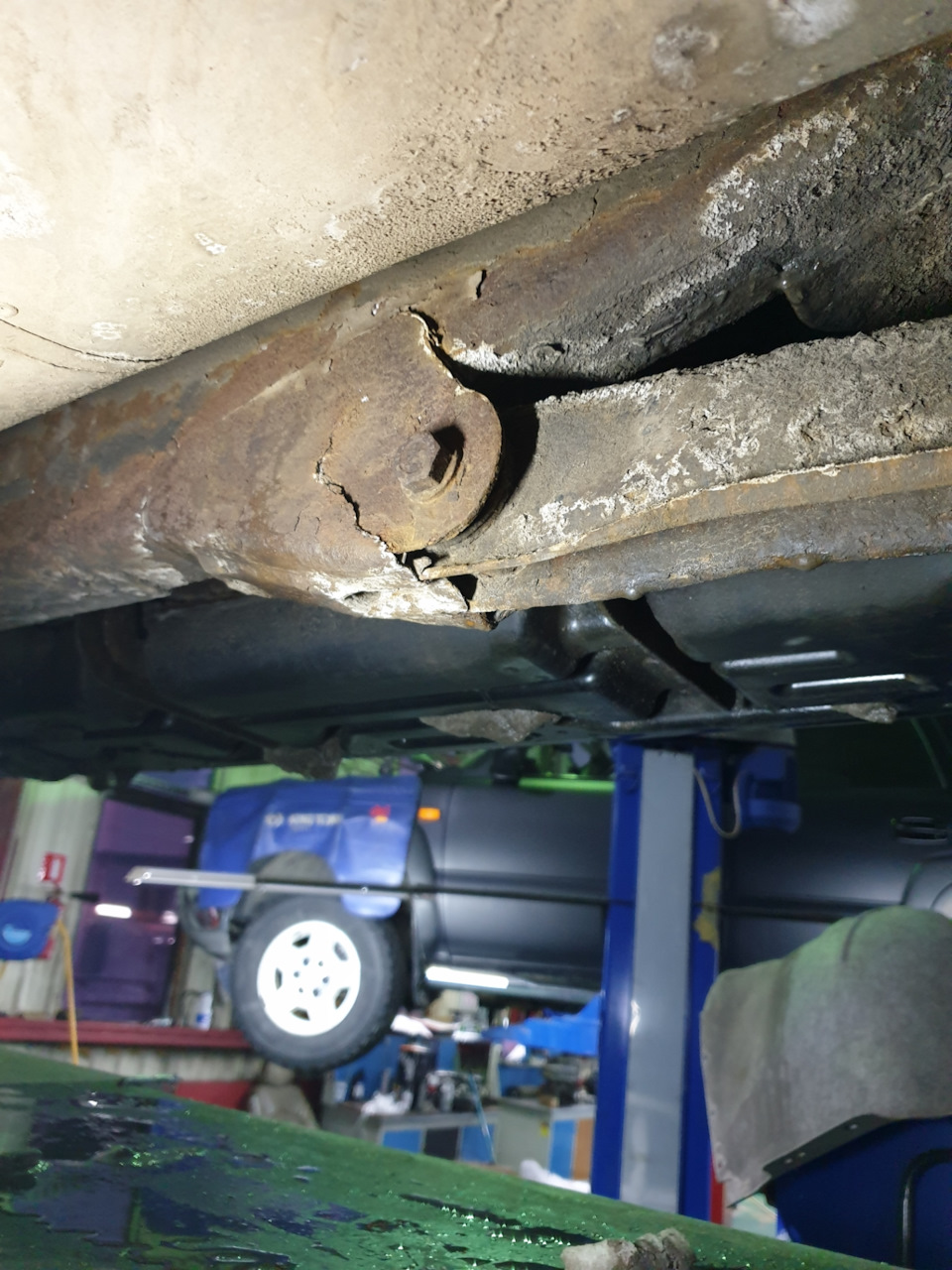 Заехал масло в раздатке поменять… — Chevrolet Tahoe (GMT800), 5,3 л ...