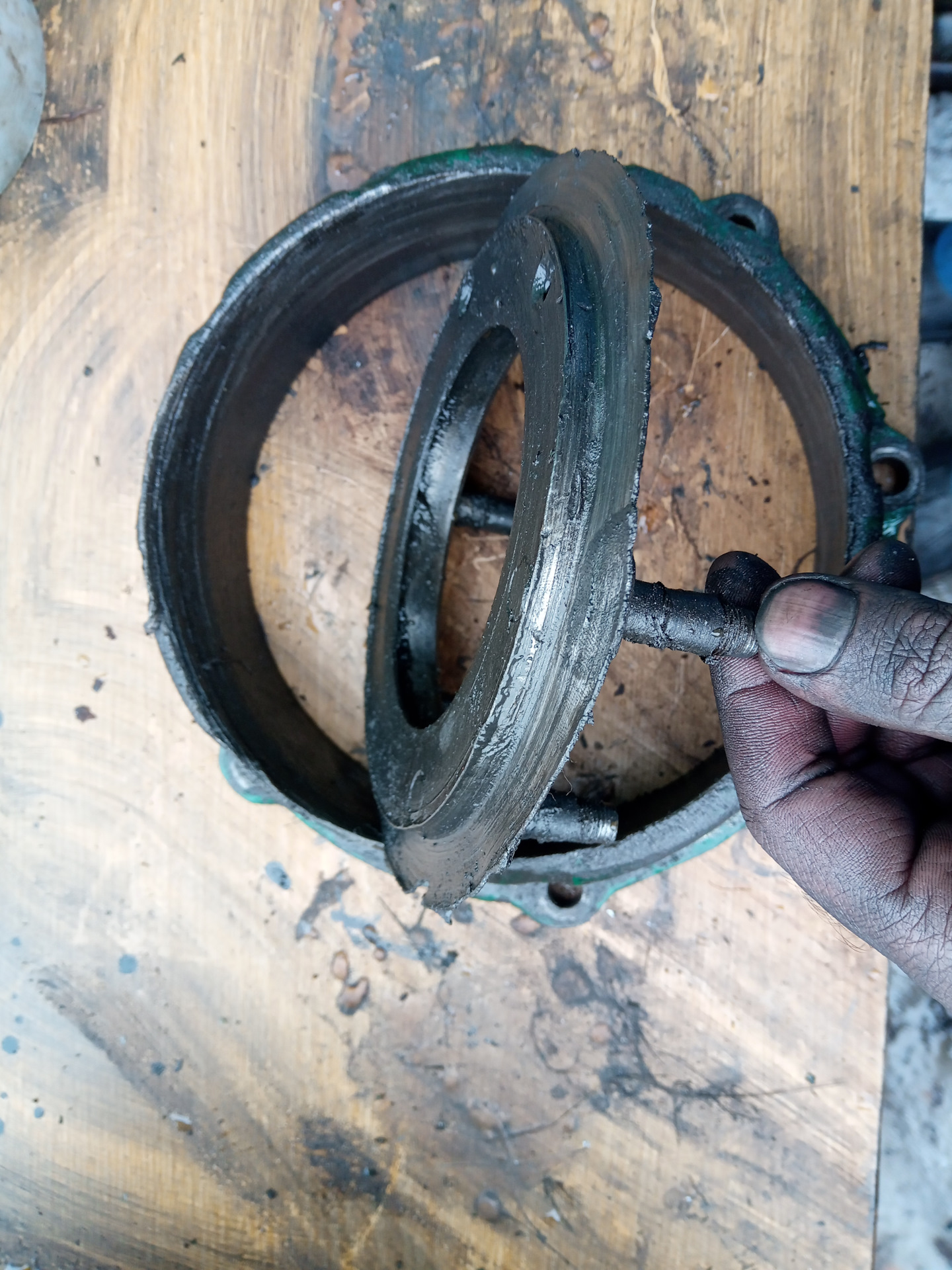 Протёрся бортовой редуктор — УАЗ 3159, 2,7 л, 2002 года | поломка | DRIVE2