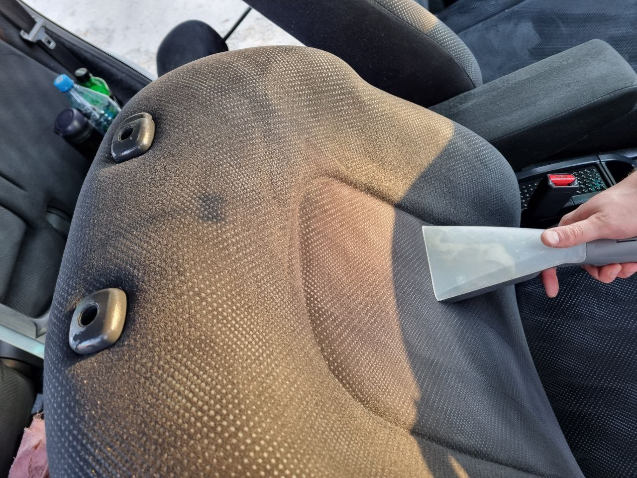 Влажная химчистка салона — Toyota Ractis (1G), 1,5 л, 2007 года | мойка ...