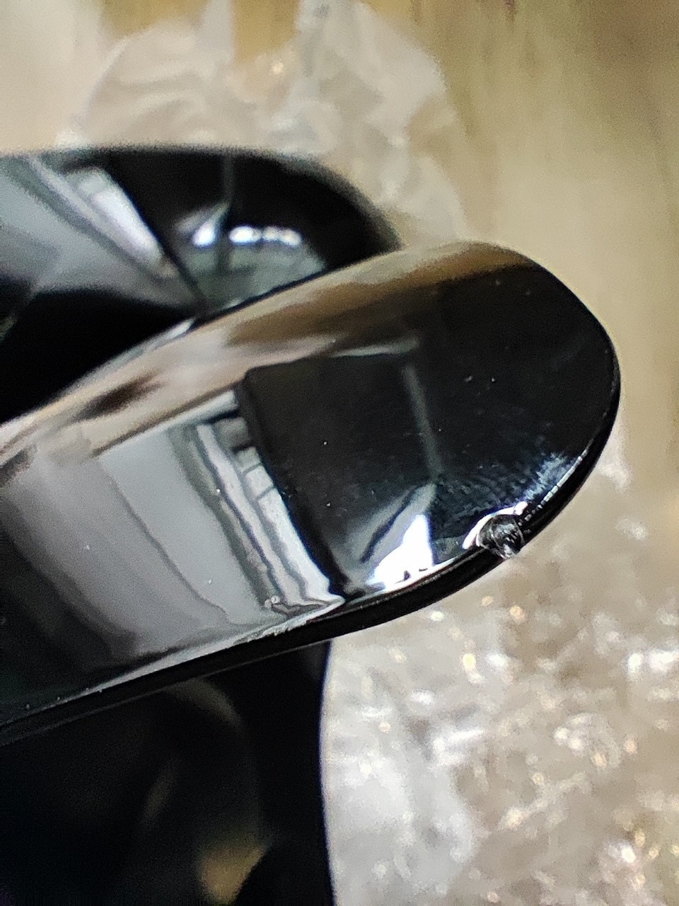 ❌Подтеки ЛКП на внешней стороне — Mazda 3 (1G) BK