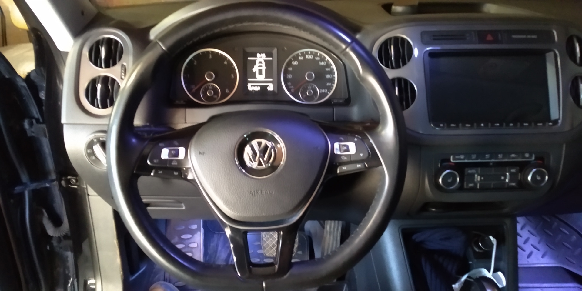 Установка руля с лепестками от Тигуан 2 — Volkswagen Tiguan (1G), 2 л ...