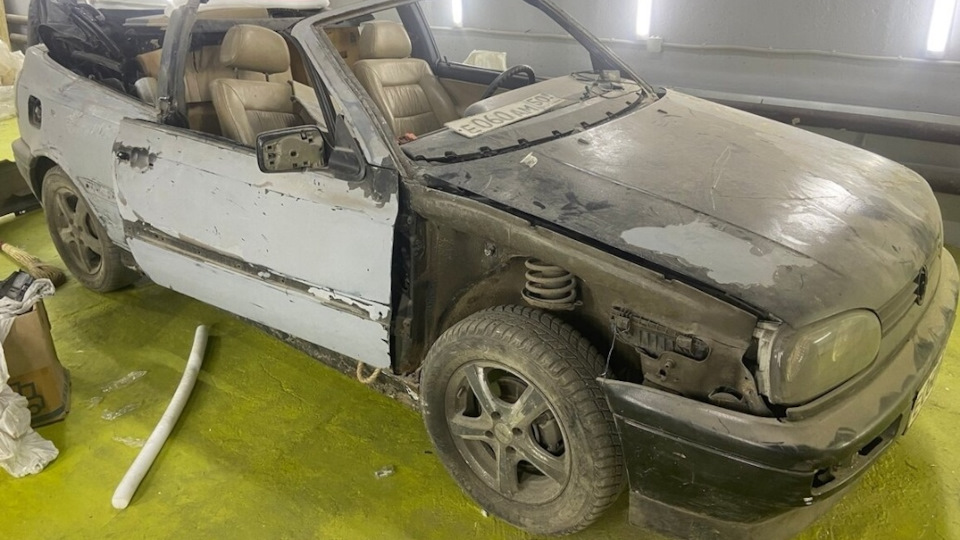 Лобовое стекло — Volkswagen Golf Cabriolet Mk3, 1,8 л, 1993 года ...
