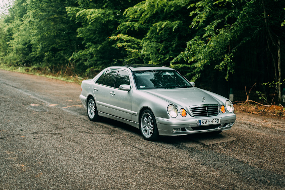 Ремонт вмятины без покраски на автомобиле Nissan Qashqai — DRIVE2
