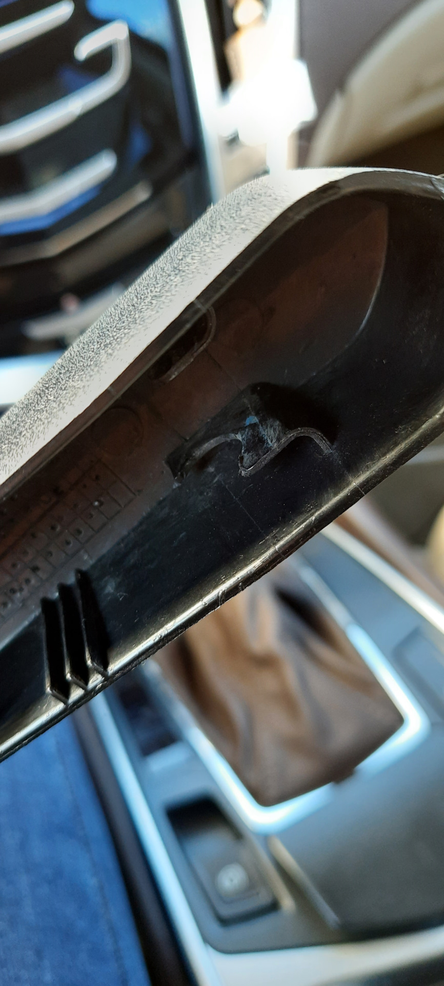 Фото в бортжурнале Cadillac SRX (2G)