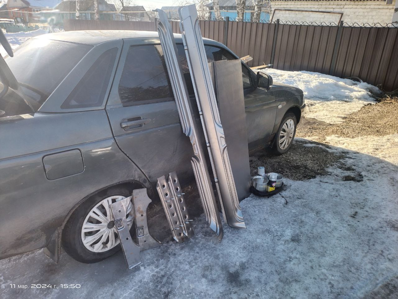 Пороги, металл часть закупок — Lada 2114, 1,6 л, 2005 года | кузовной ...