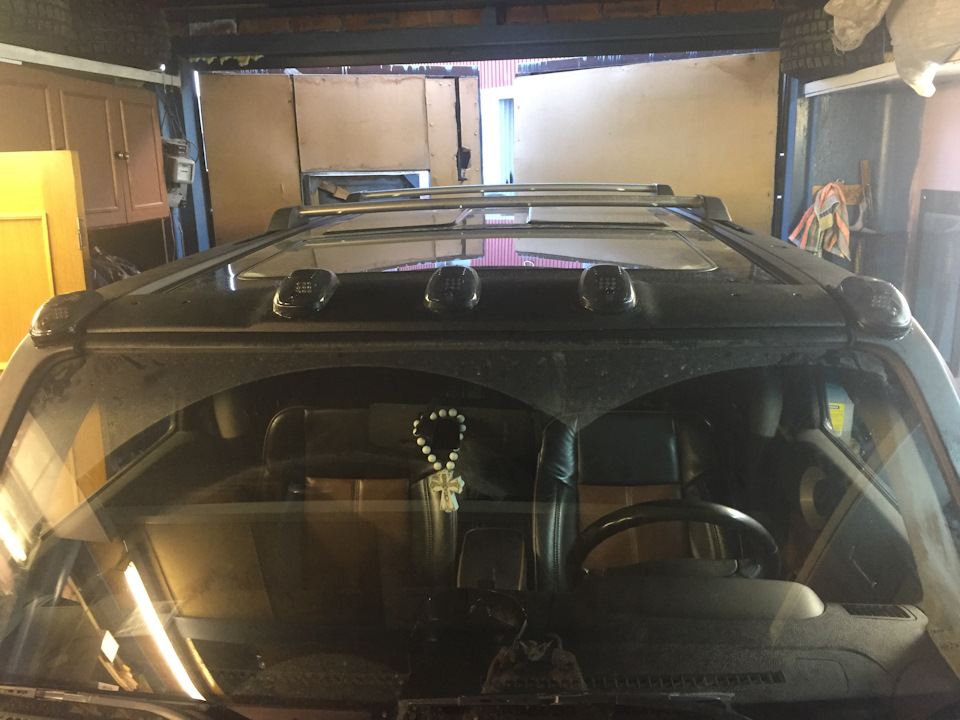 Огни автопоезда. — Hummer H3, 3,7 л, 2009 года | тюнинг | DRIVE2