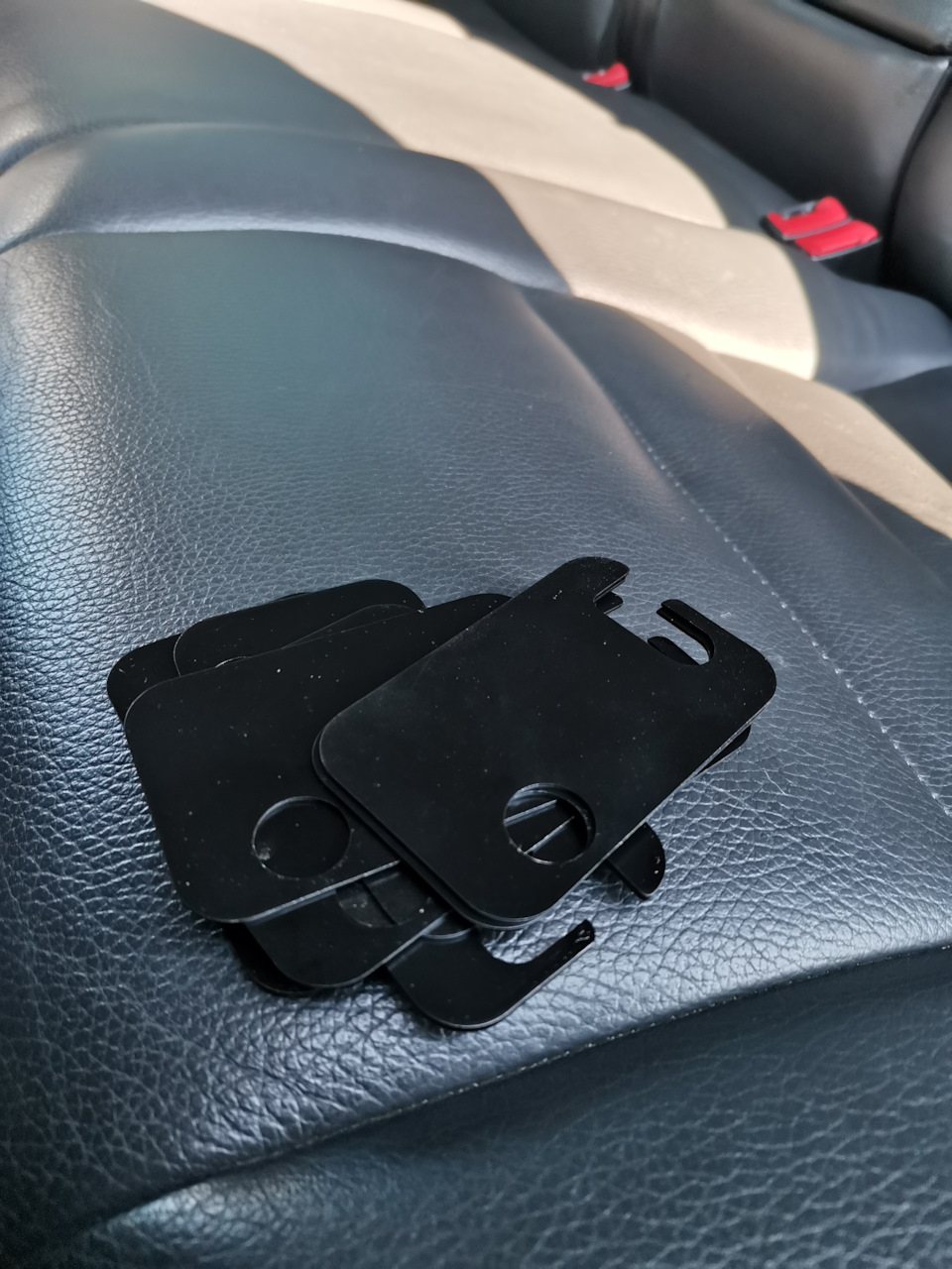 Устранил провисание дверей. — Volkswagen Touareg (1G), 2,5 л, 2006 года ...