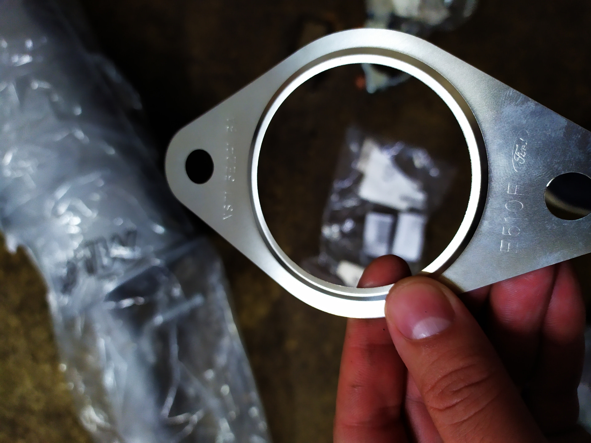 Chery amulet a15 прокладка приемной трубы. прокладка штанов ваз 2107. прокладка выхлопной трубы зил 130. уплотнительное кольцо глушителя 2110. прокладка приемной трубы ауди 80 1.