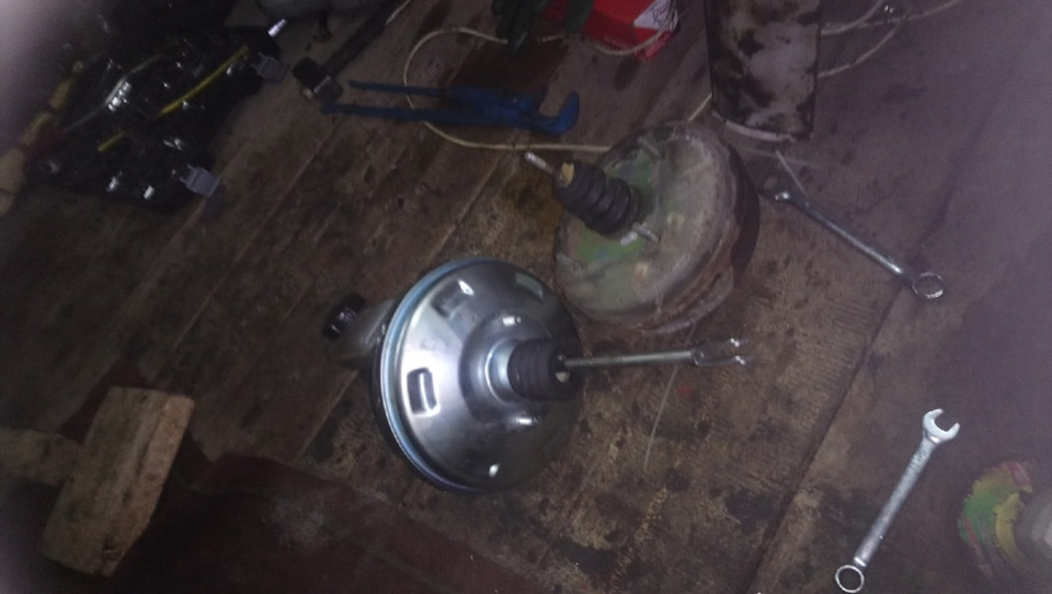 Установил ГТЦ 2112 и вакуумный усилитель тормозов от 2109 — Москвич ...