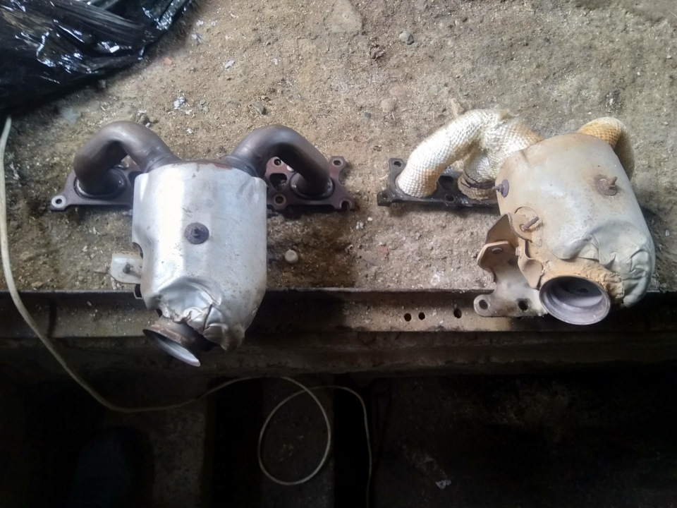 Катализатор + гофра, клапанные крышки и коса двигателя — Citroen C5 (2G ...