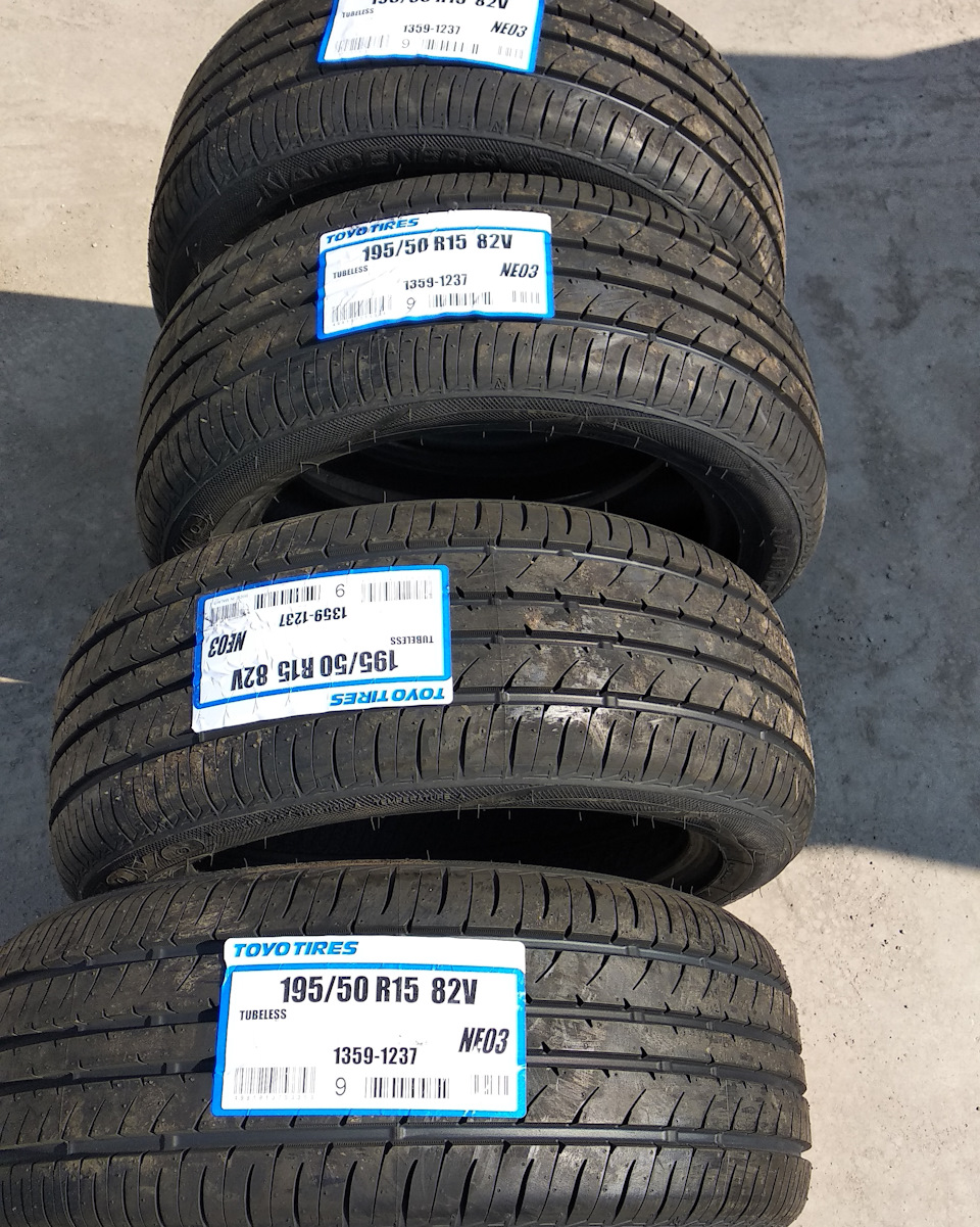 TOYO NANOENERGY3 195/50R15 195/50-15 82V トーヨー ナノ TOYO NANOENERGY3 195/50R15 195/50-15 82V トーヨー ナノ