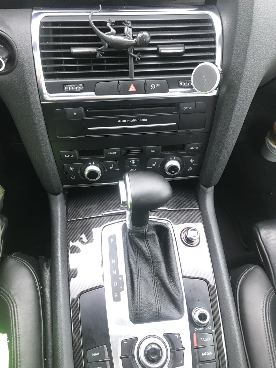 №45 Замена ручки АКПП+геккона))) — Audi Q7 (1G), 3 л, 2010 года ...