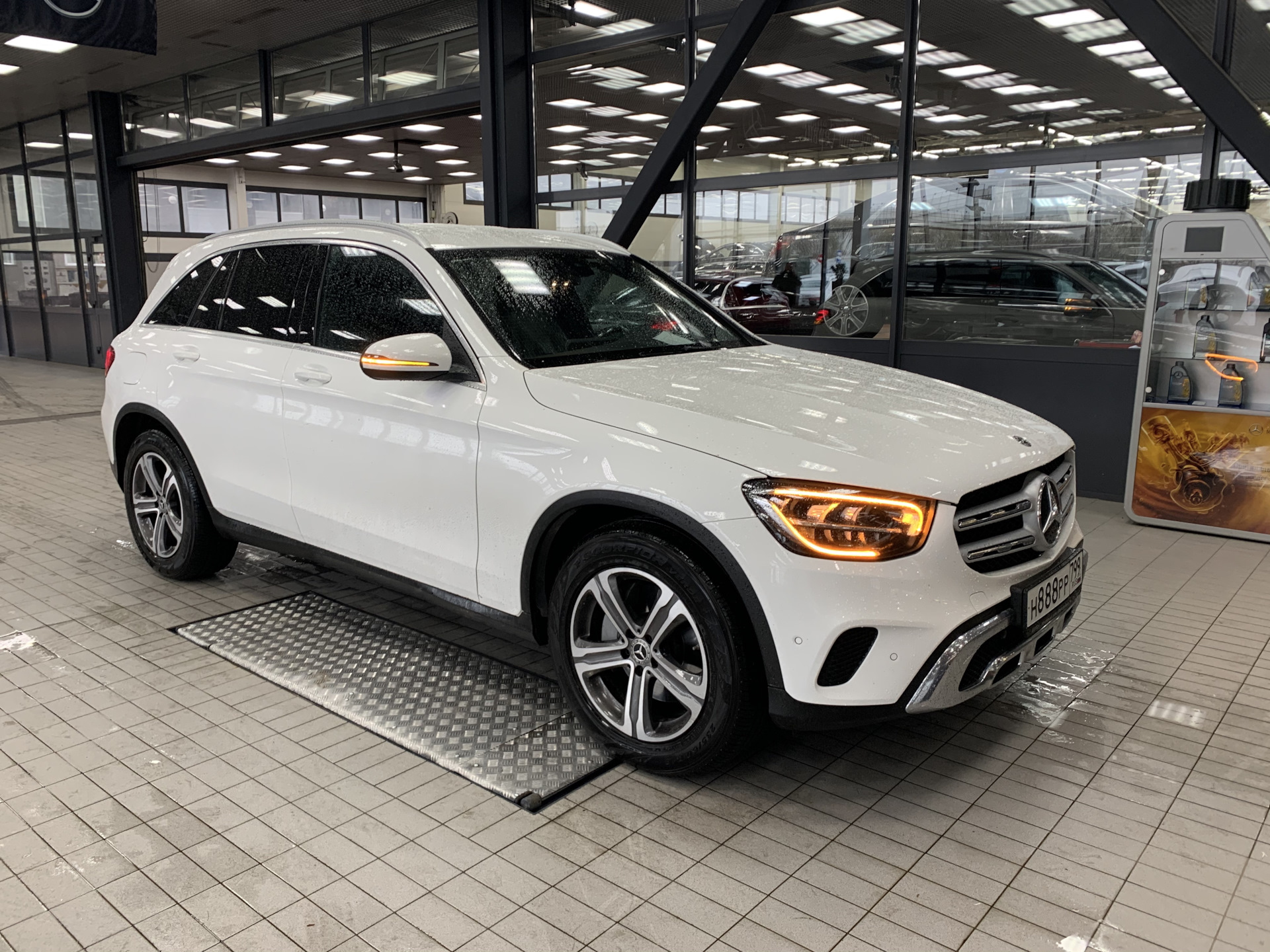 ТО 1. И проблемы по гарантии — Mercedes-Benz GLC (X253), 2 л, 2019 года |  плановое ТО | DRIVE2