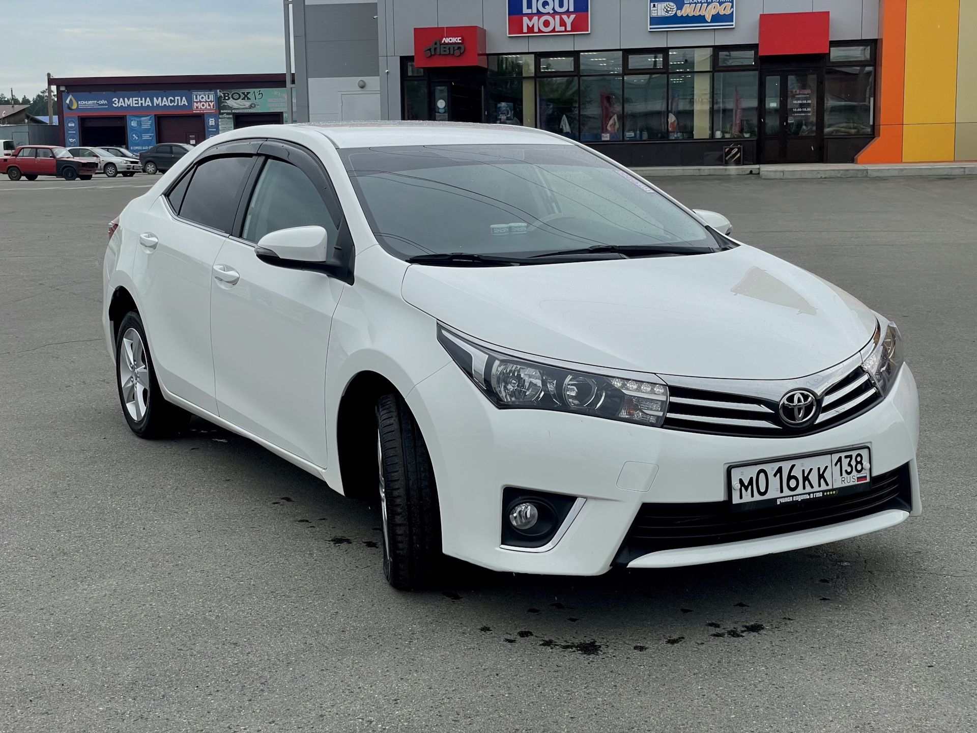 Toyota Corolla 160i 97. Королла 160 пружины. Toyota Corolla 2014 Australia. Королла 160 пленка на экран.