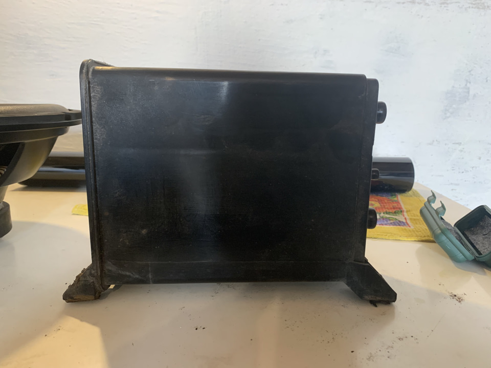 Господа!подскажите пожалуйста, это угольный фильтр абсорбера?впервые с ...