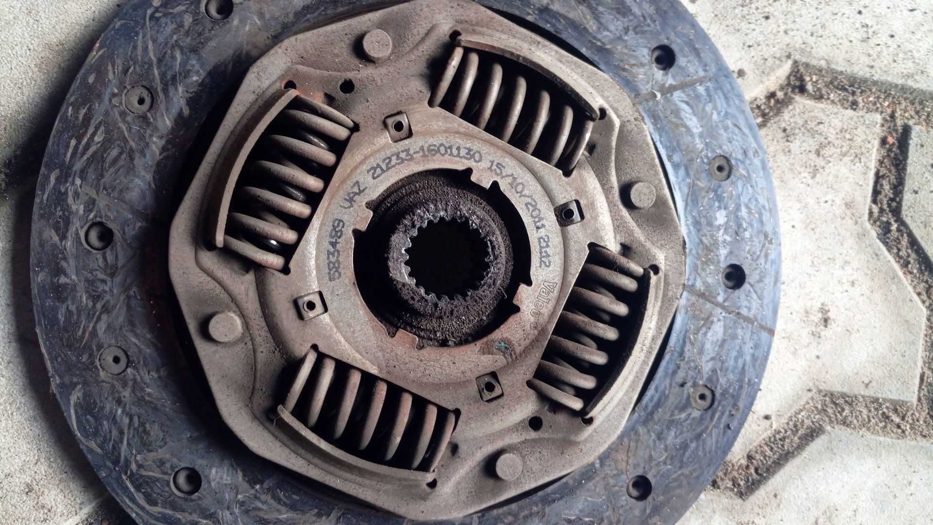 Замена родного сцепления на ниве Шевроле при пробеге 270000 — Chevrolet ...