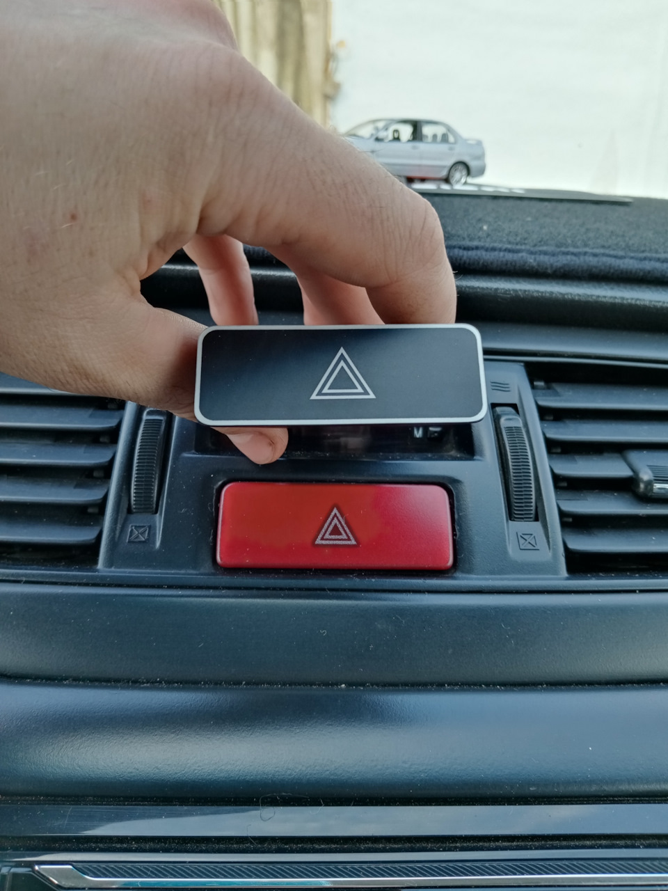 Новые диски. Новая кнопка аварийки — Mitsubishi Lancer IX, 1,6 л, 2005 ...