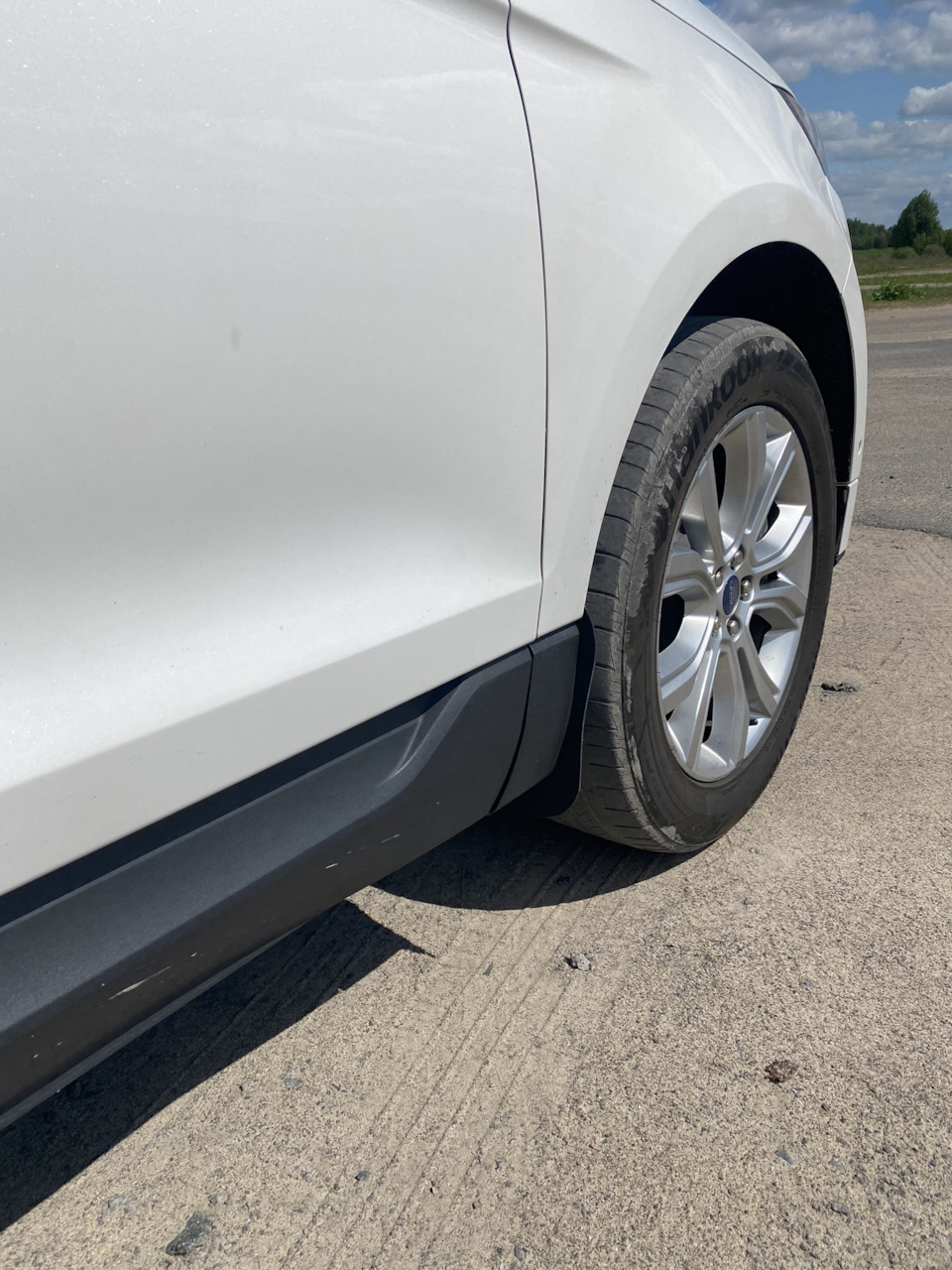 Брызговики на EDGE 2019+. Действуем нестандартно! — Ford Edge (2G), 2 л ...