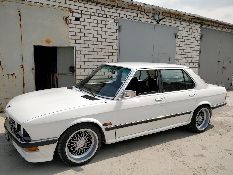 Стоит ли покупать bmw e28