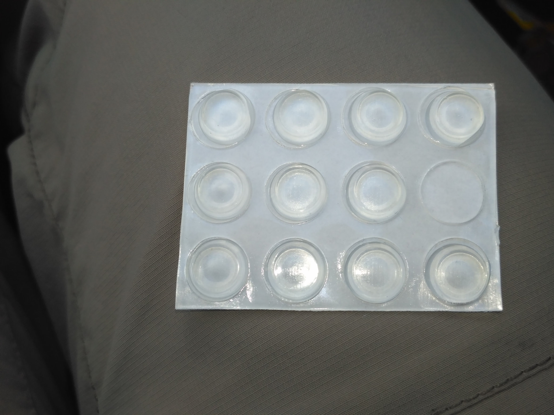 Не гас свет в бардачке. — Lada Vesta, 1,6 л, 2017 года | своими руками ...