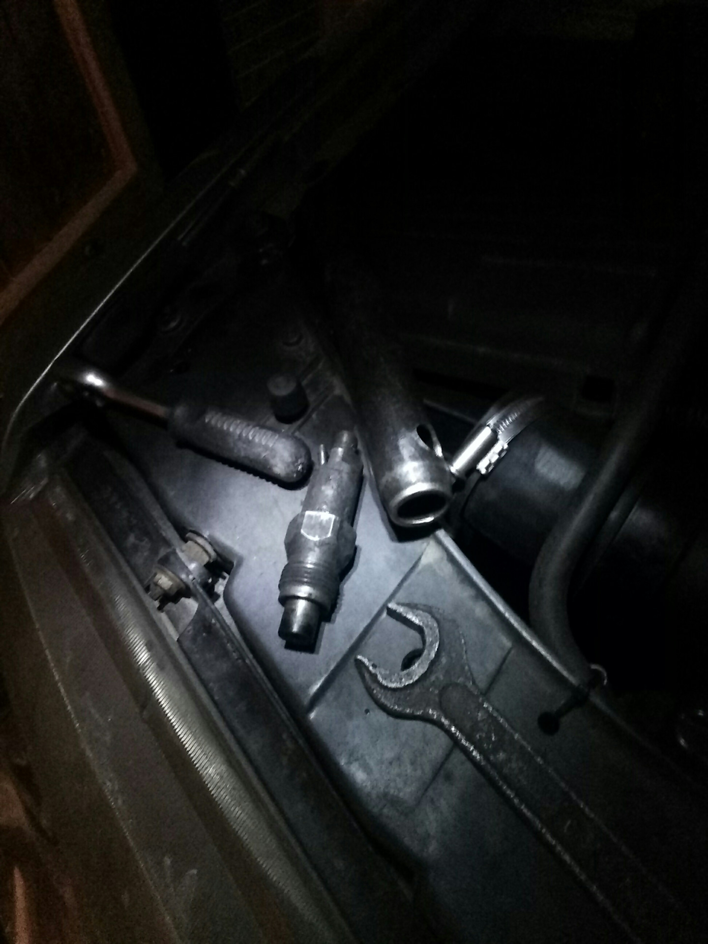 Свеча накала?! Да ну, бред какой то!)) — Peugeot 605, 2,1 л, 1996 года ...