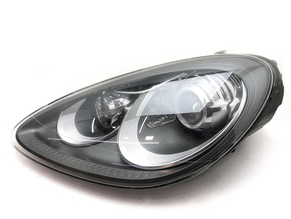 Porsche Cayenne — Дооснащение ДХО и покраска фар — HotFix на DRIVE2