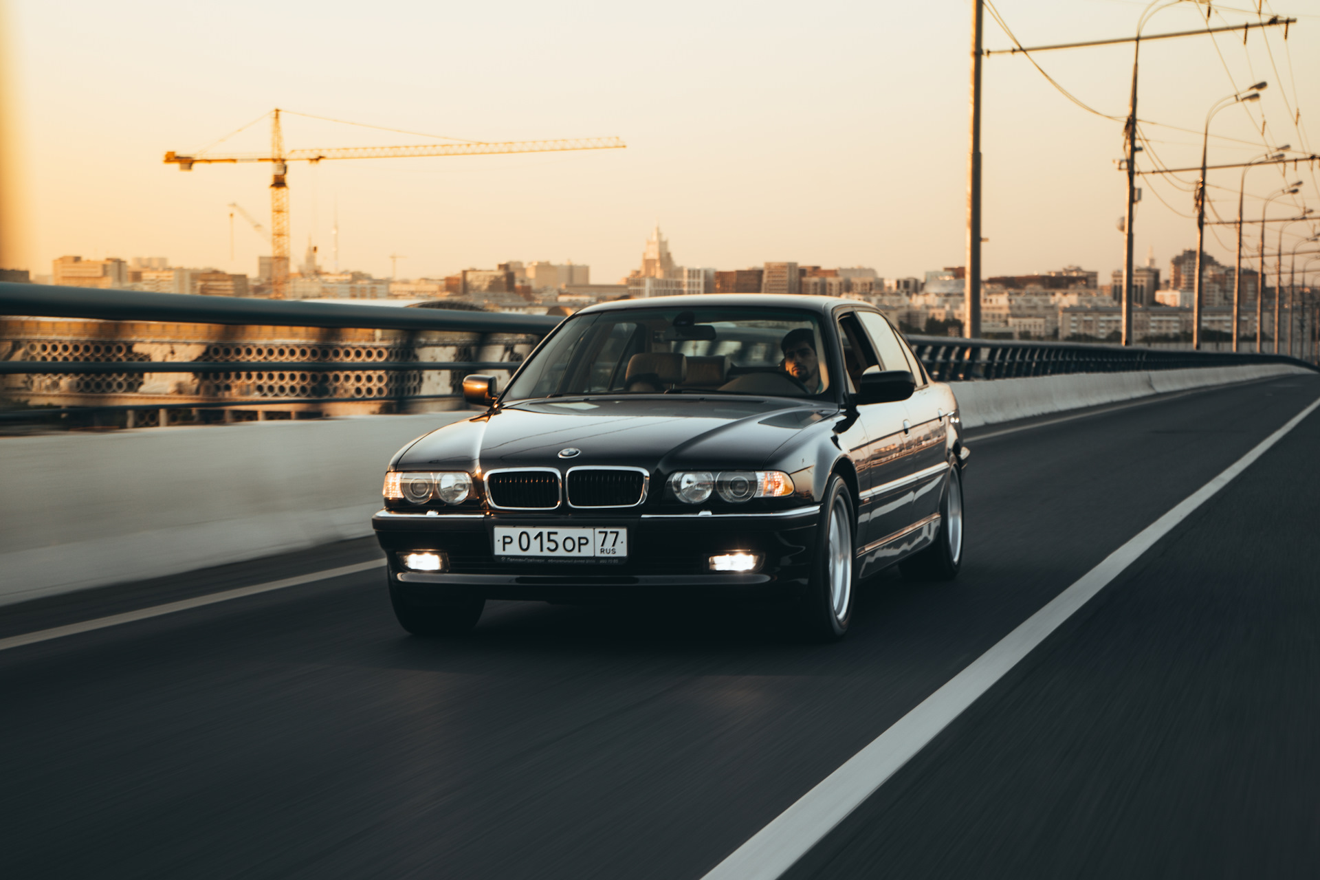 Bmw e38 фото