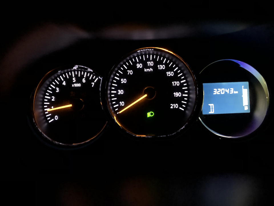 одометр дастер. одометр дастер. рено дастер спидометр 2016. одометр дастер 2022 года. рено дастер топлива на 100 км.