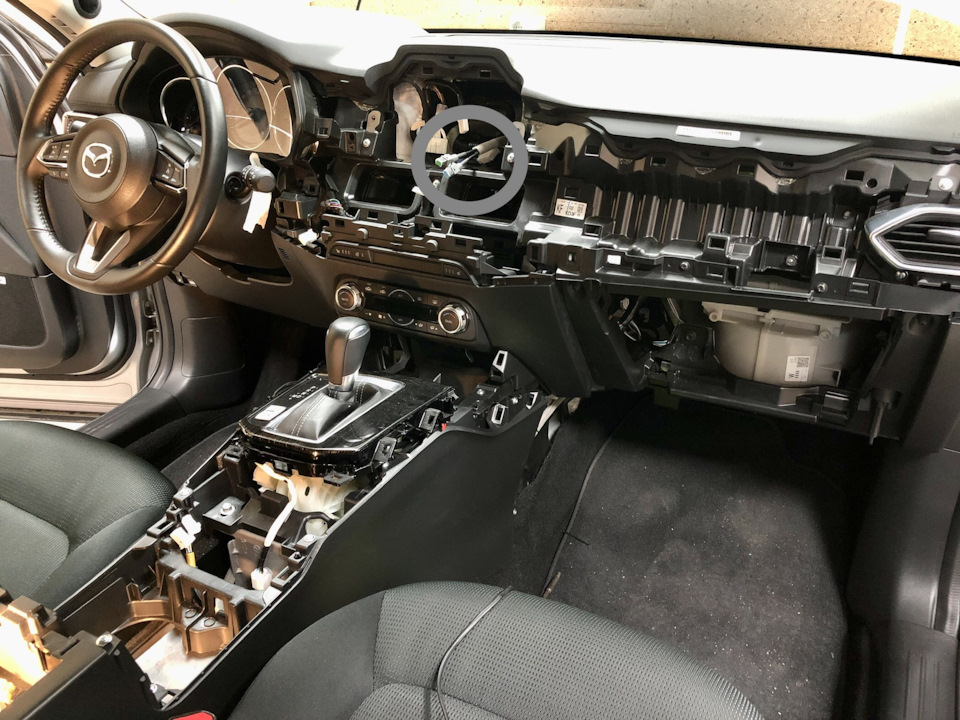 Проводное подключение CarPlay — Mazda CX5 (2G), 2 л, 2019 года