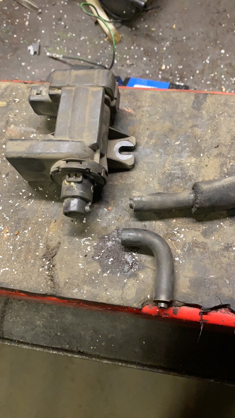 Расход топлива 22л/100км — Chevrolet Captiva (1G), 2 л, 2010 года ...