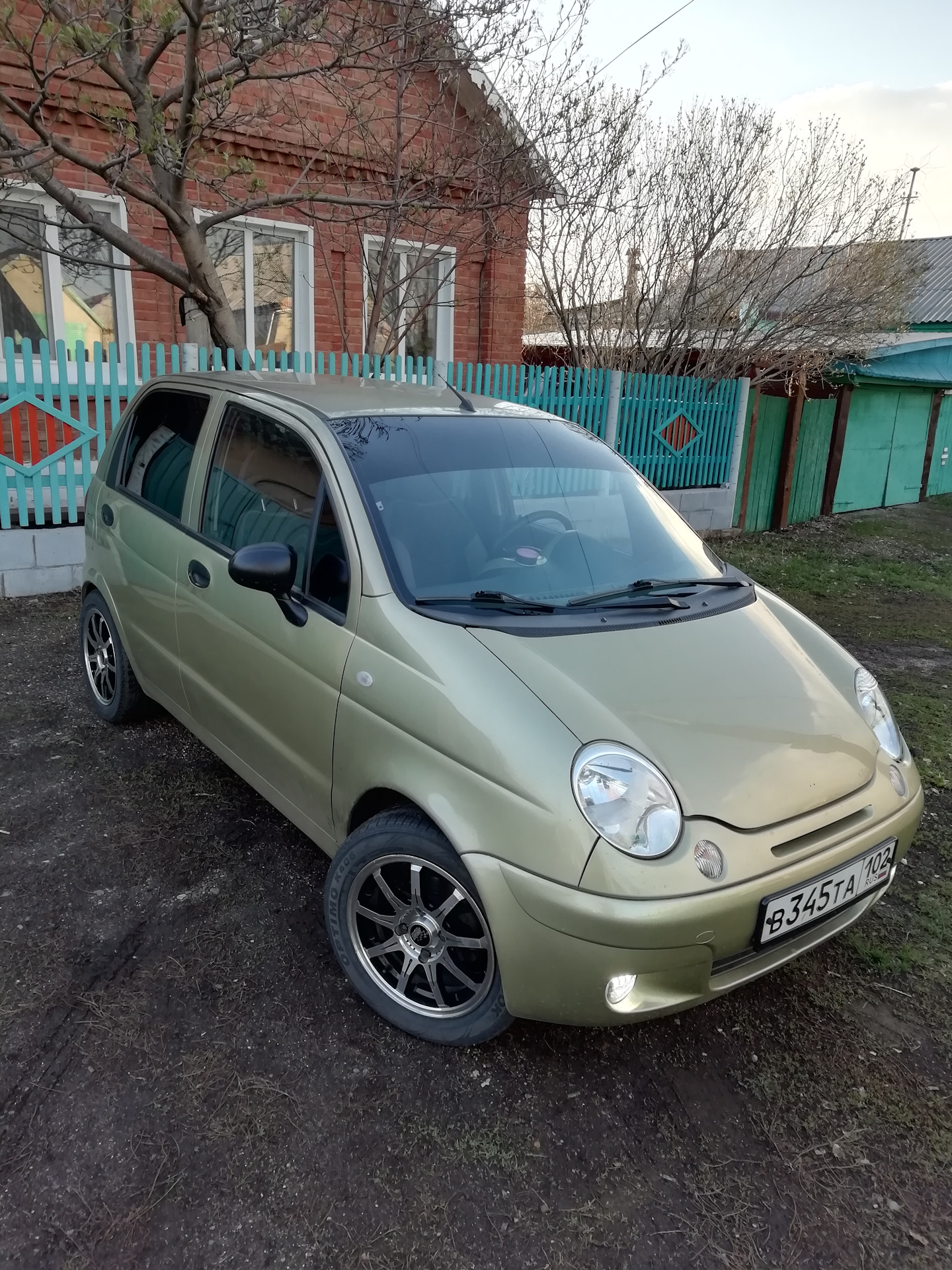 Daewoo Matiz на КРУТЫХ дисках